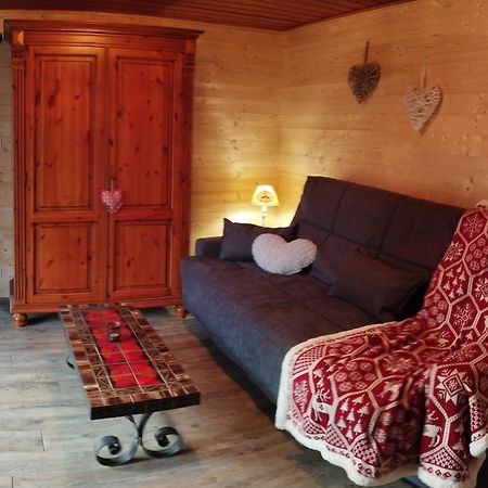 Chalet Au Bois Des Ecureuils Classe Trois Etoiles. Muhlbach-sur-Munster Εξωτερικό φωτογραφία